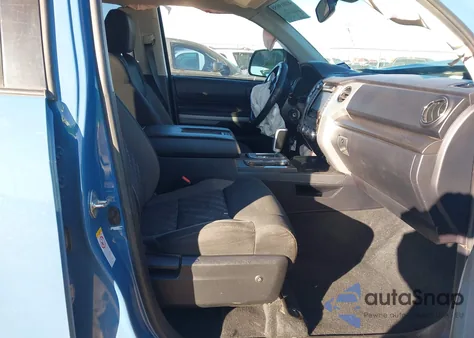 2019 Toyota Tundra Sr5 5.7L V8 z USA, uszkodzony, nr VIN 5TFUW5F16KX795949